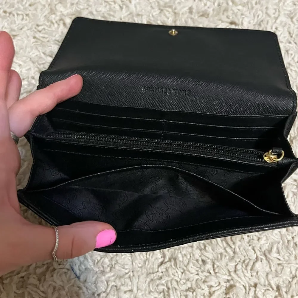 Michael Kors black color